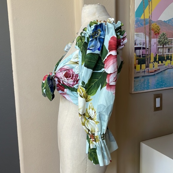 DOLCE & GABBANA Crop Top as Trisha wore in video - Picture 6 of 10